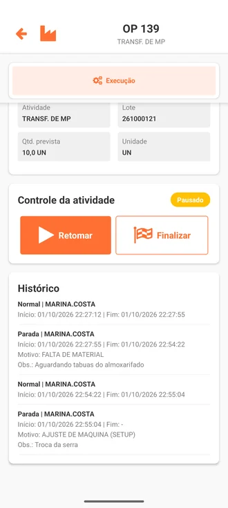 Tela do App Produção com o controle de uma atividade pausada e o histórico de paradas, cada uma com motivo e horário.